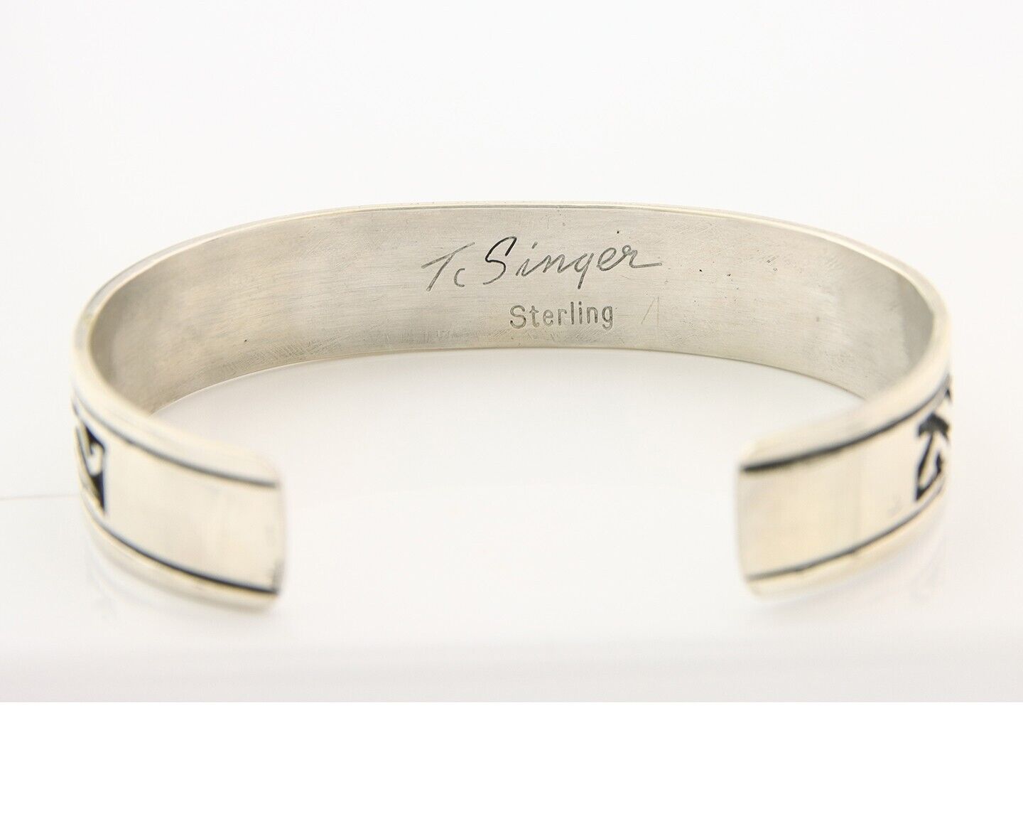 Navajo Bracelet 925 Silver Artist Signed Thomas Singer Cuff Made in the 1980's