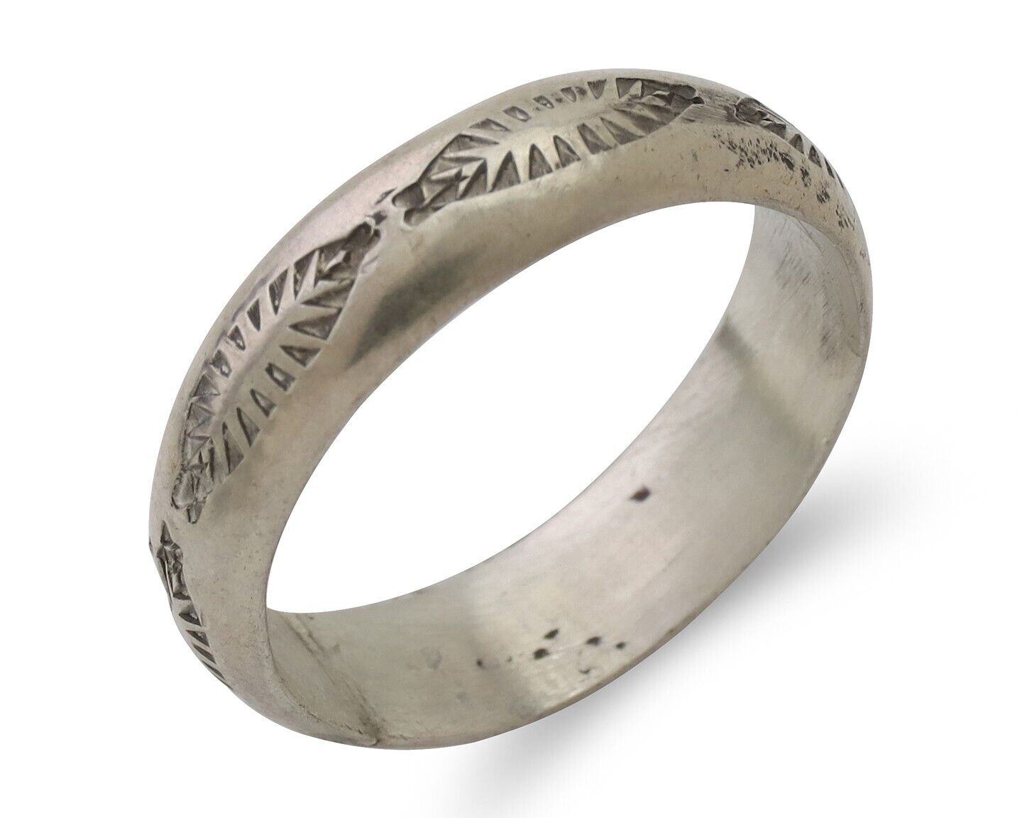 Navajo Hand Stamped Band 925 Silver 6.0 mm Signed Larry Chavez Size 11 C.80's