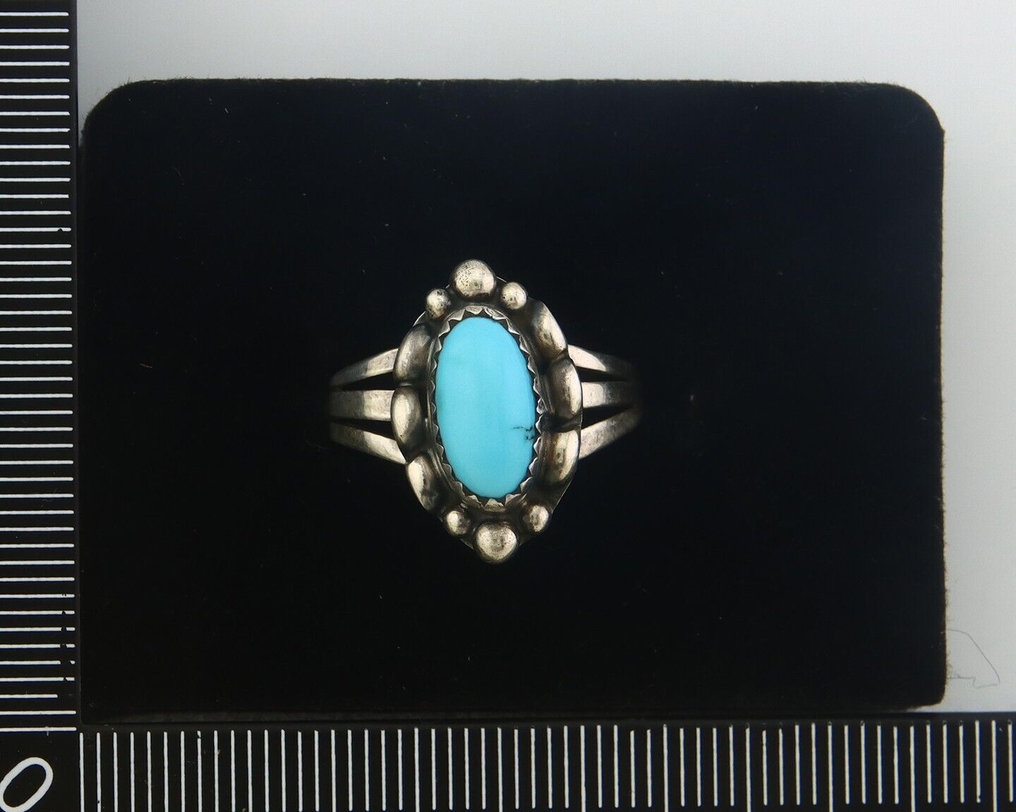 Navajo Ring 925 Sterling Natural Turquoise Native Artist C.80's Size 7.5