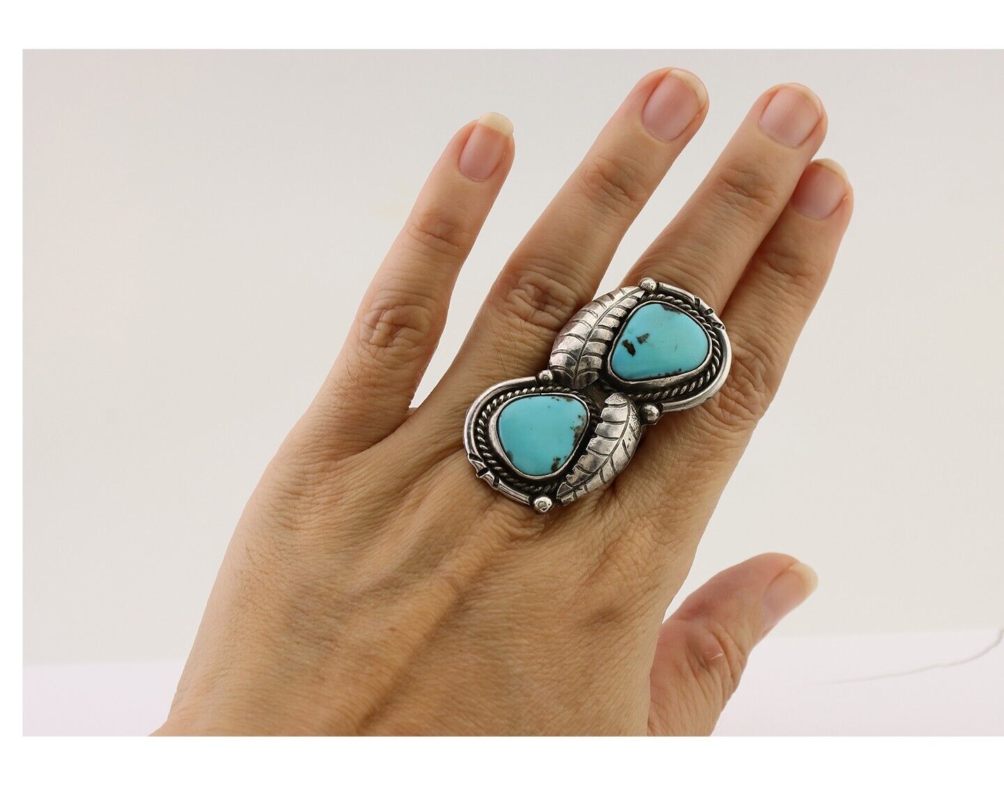 Navajo Handmade Ring 925 Silver Natural Tuquoise Native American Artist C.80's