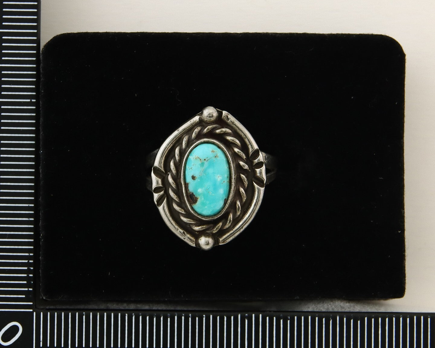 Navajo Ring 925 Sterling Natural Mined Arizona Turquoise C.80's Size 7.0