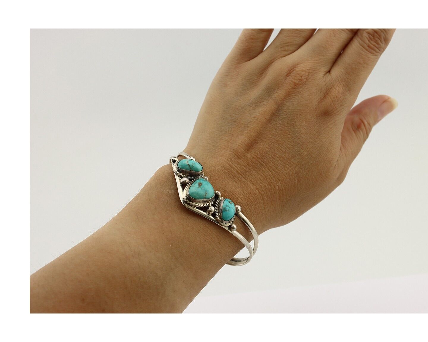 Navajo Bracelet 925 Silver Natural Blue Turquoise Artist Signed MC C.80's