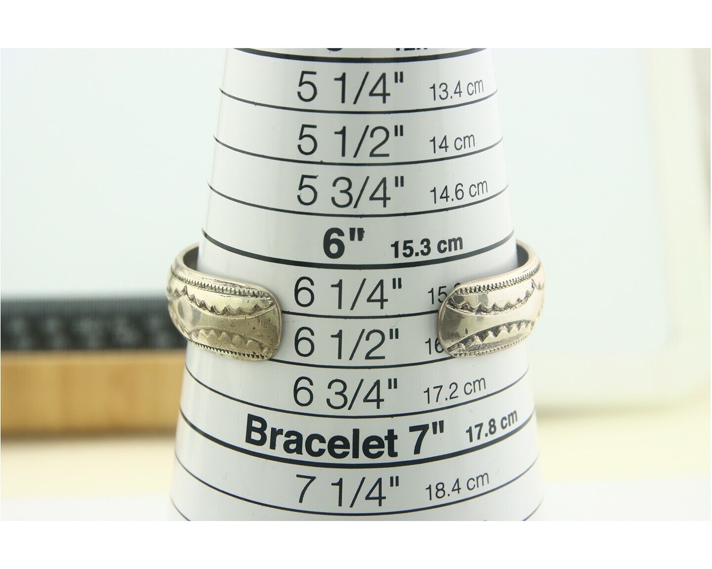 Navajo Bracelet 925 Silver Inlaid Turquoise Cuff Artist Signed LB C80s