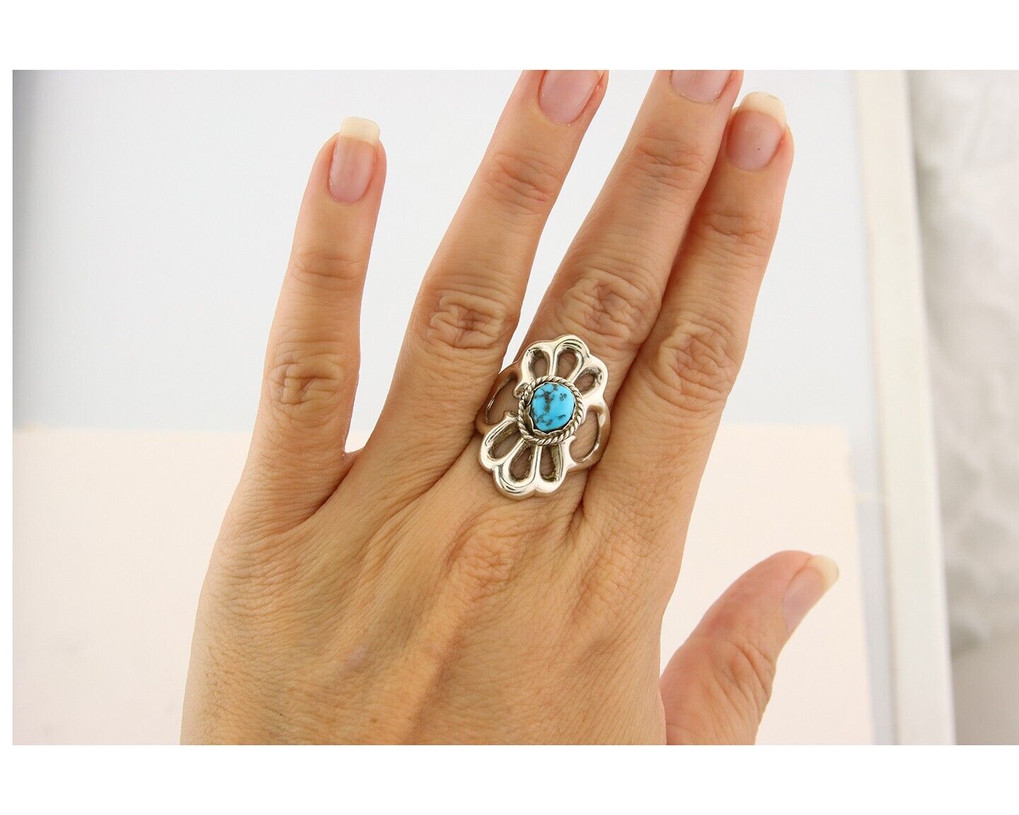 Navajo Concho Ring 925 Sterling Turquoise Native Artist C.80's Size 7.0