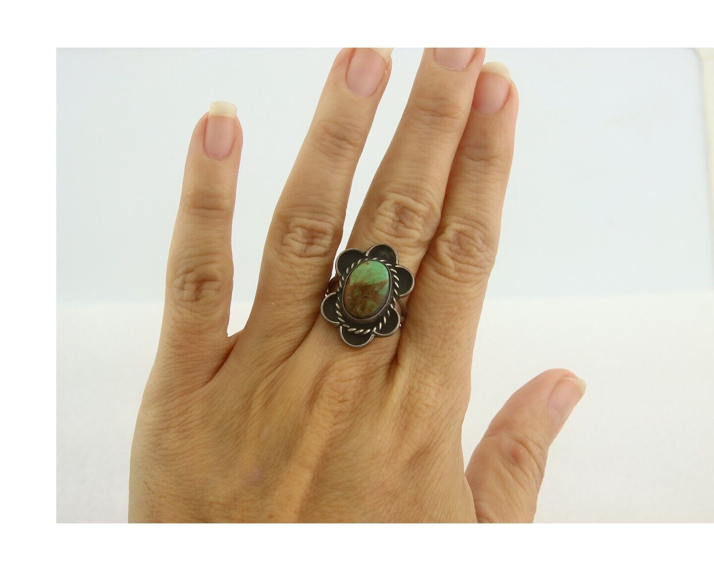 Navajo Ring 925 Sterling Natural Blue Turquoise Native Artist C.80's Size 5.75