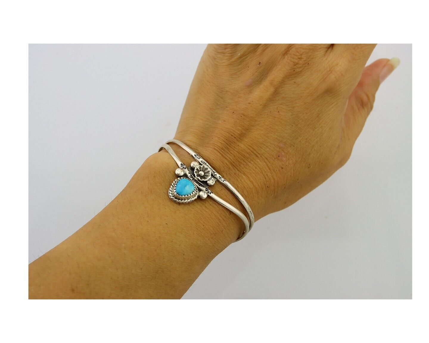 Navajo Cuff Bracelet 925 Silver Turquoise Cuff Native American Artist C.80's