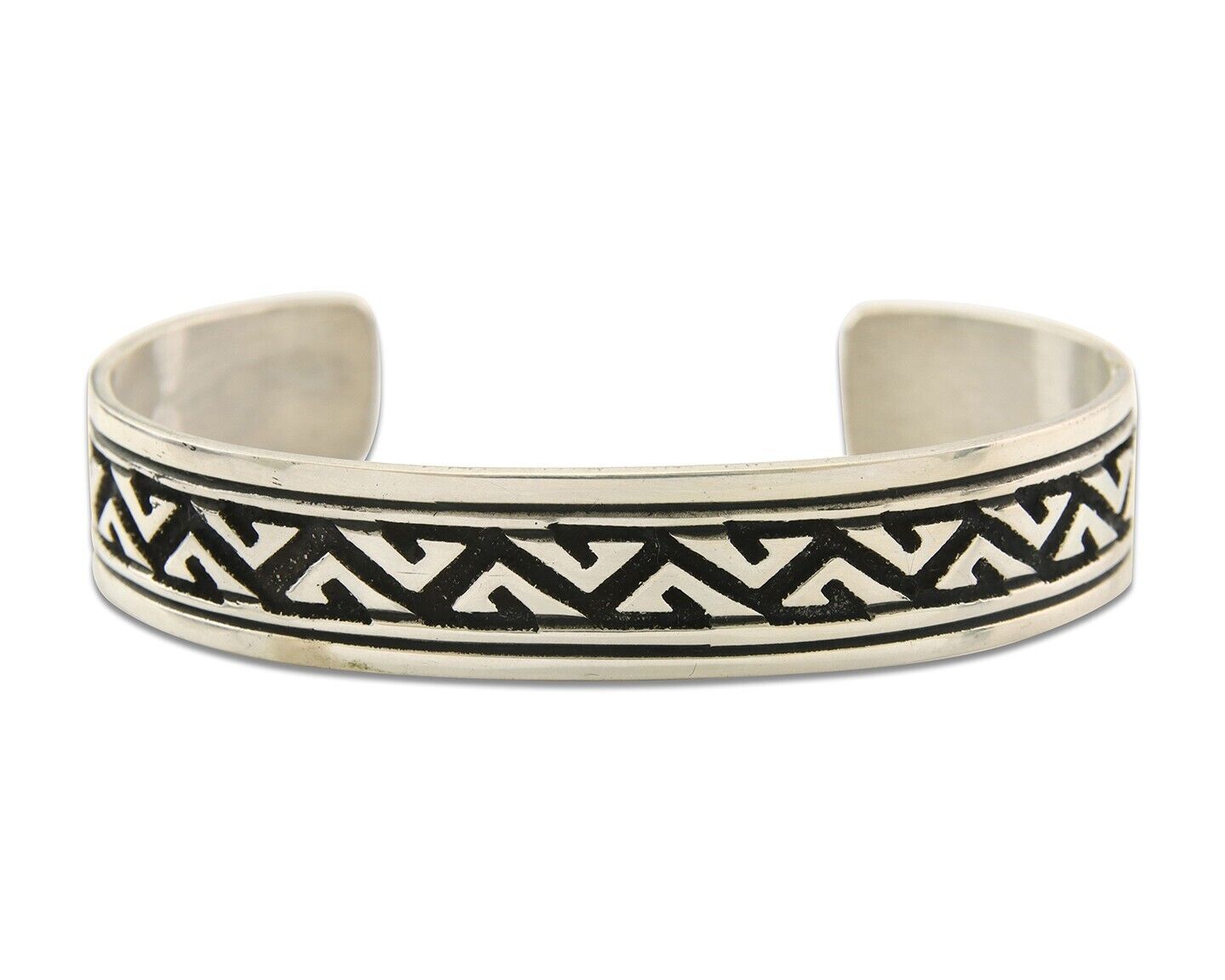 Navajo Bracelet 925 Silver Artist Signed Thomas Singer Cuff Made in the 1980's