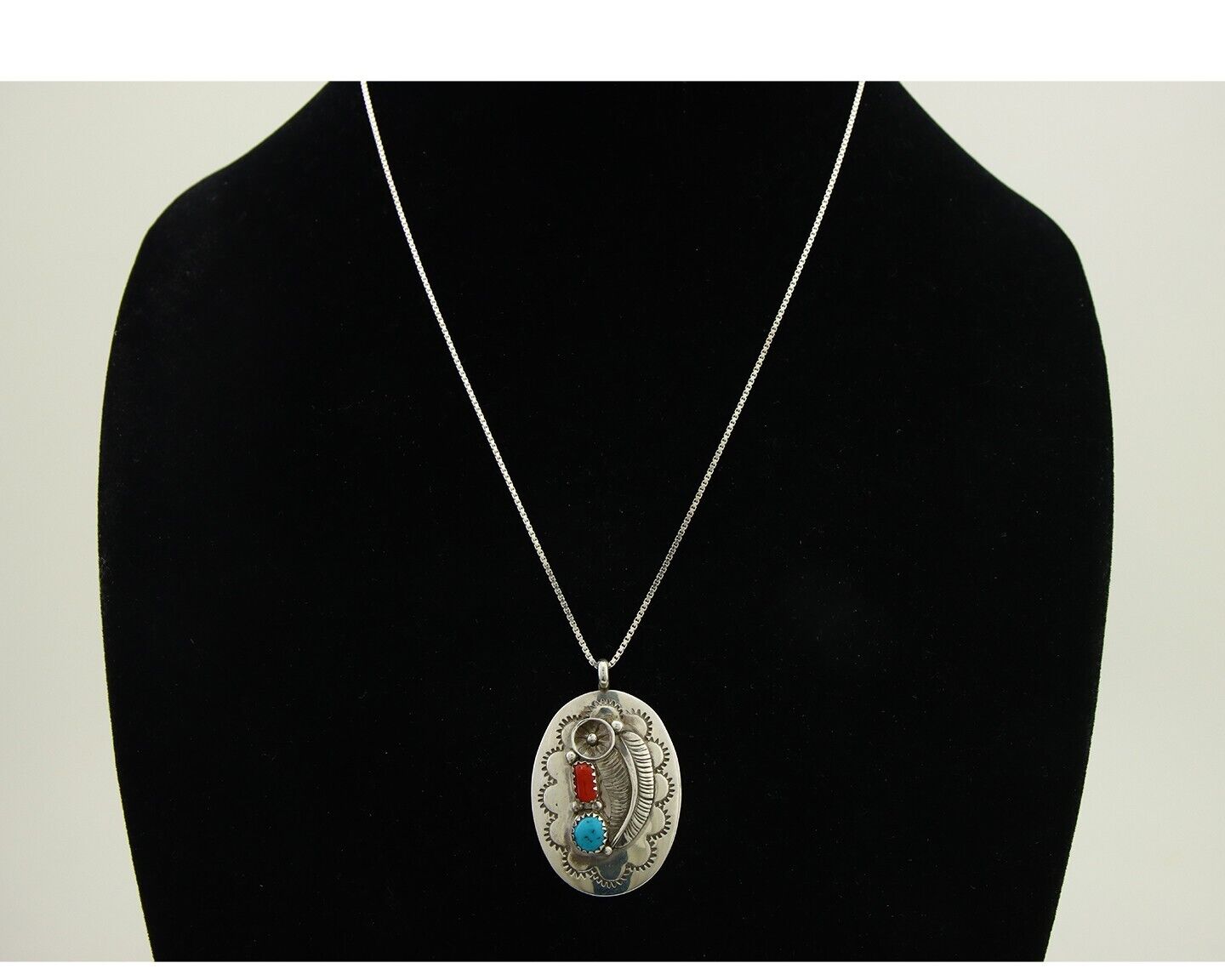 Navajo Necklace 925 Silver Spiderweb Turquoise Native American Artist C.80's