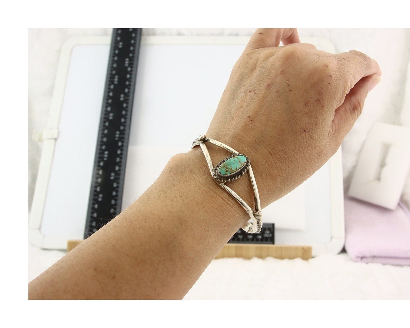 Vintage Navajo Bracelet 925 Silver Turquoise Tranditional Handmade Signed Gecko