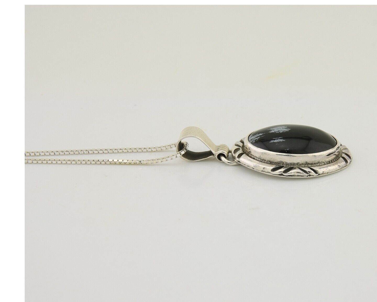 Navajo Necklace 925 Silver Onyx Natural Snowflake Agate Signed Native American