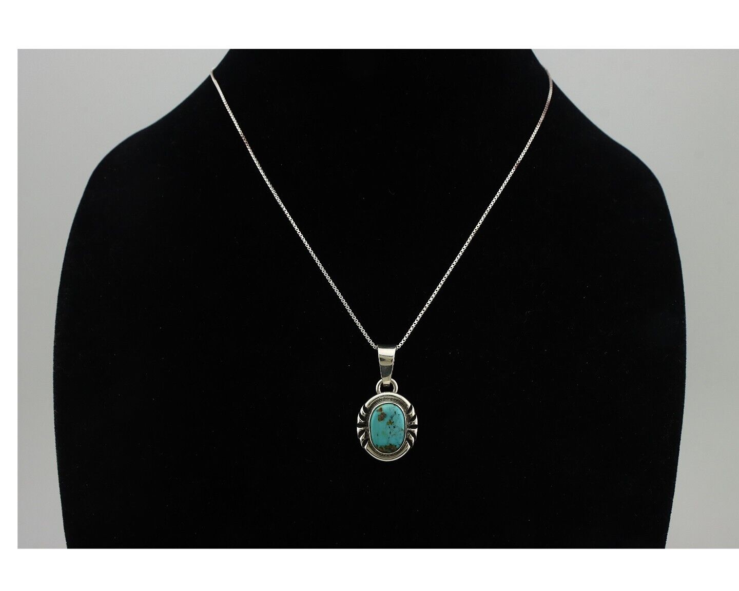 Navajo Necklace 925 Silver Arizona Turquoise Handmade Signed Gecko C.90's