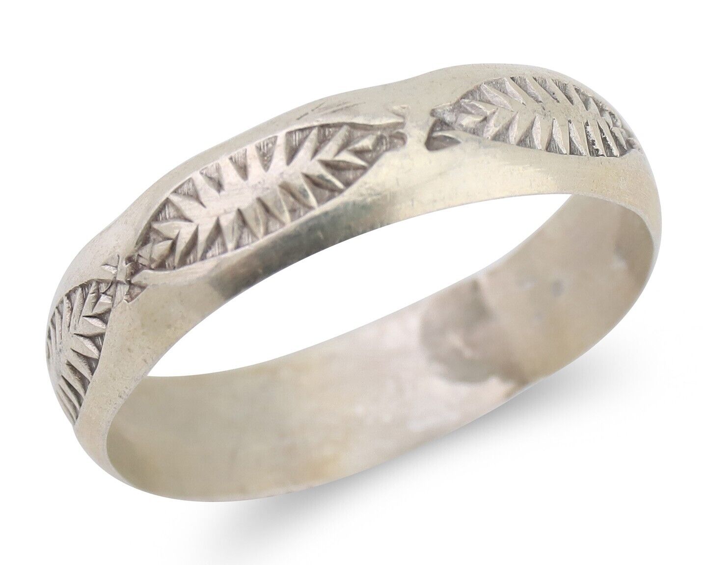 Navajo Hand Stamped Band 925 Silver 5.0 mm Signed Larry Chavez Size 8.5 C.80's