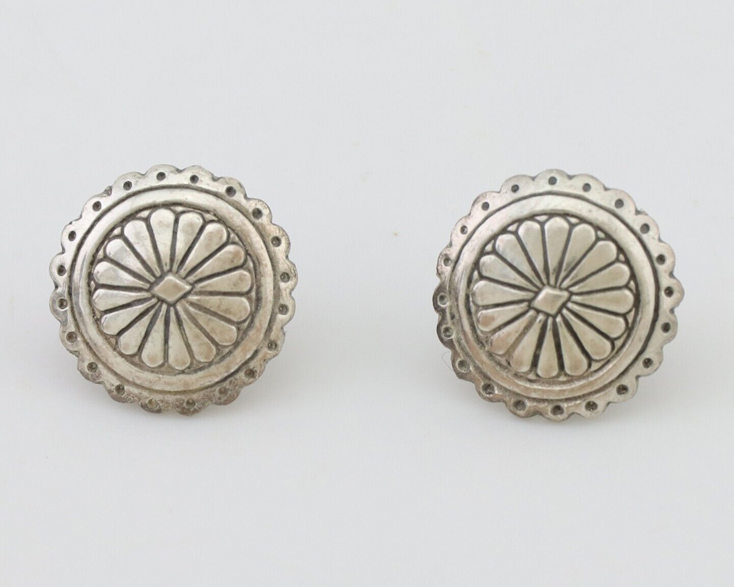 Navajo Small Shield Earrings 925 Silver Native American Artist C.80's