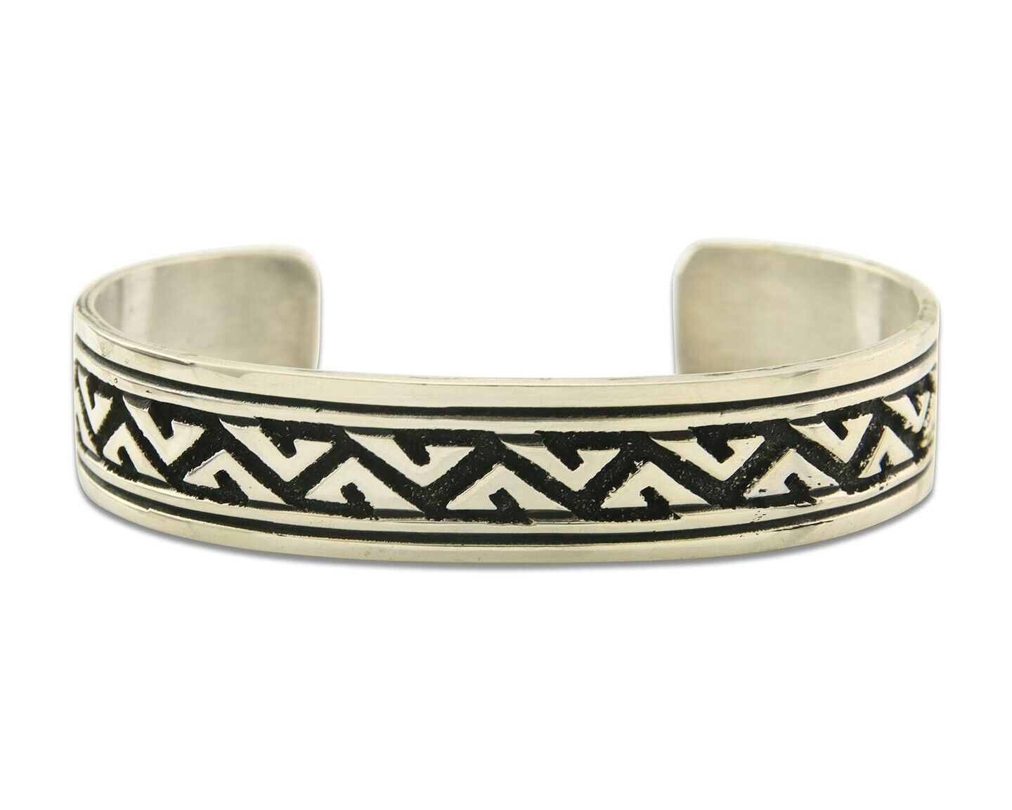 Navajo Bracelet 925 Silver Artist Signed Thomas Singer Cuff Made in the 1980's