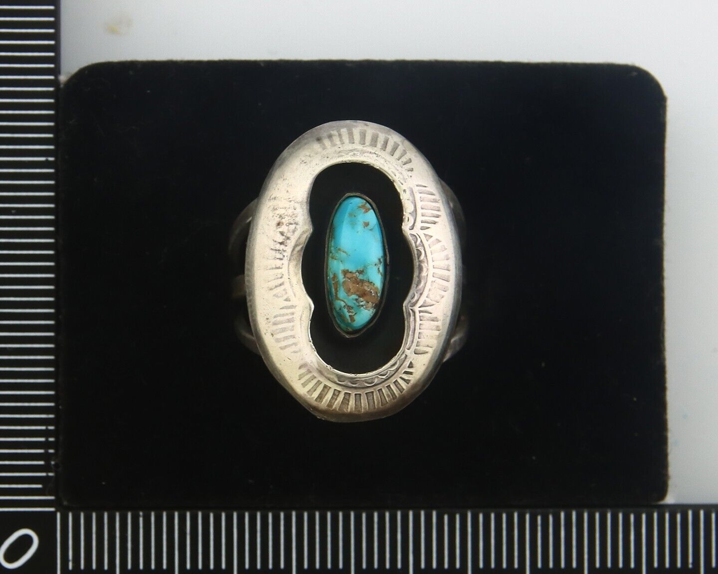 Navajo Ring 925 Sterling Turquoise Handmade Native Artist C.80's Size 8.25