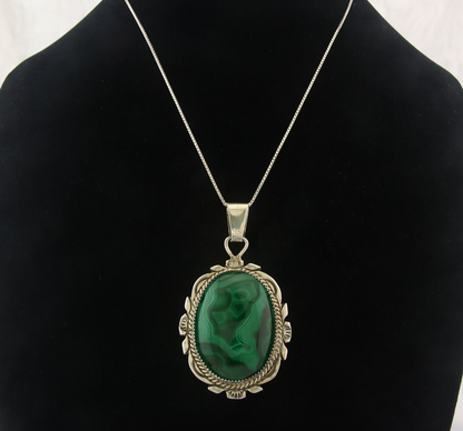 Navajo Sterling Silver Necklace Malachite Authentic Vintage Signed TALHAT