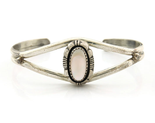 Navajo Cuff Bracelet Sterling Silver Authentic Pink Muscle Signed L Yazzie