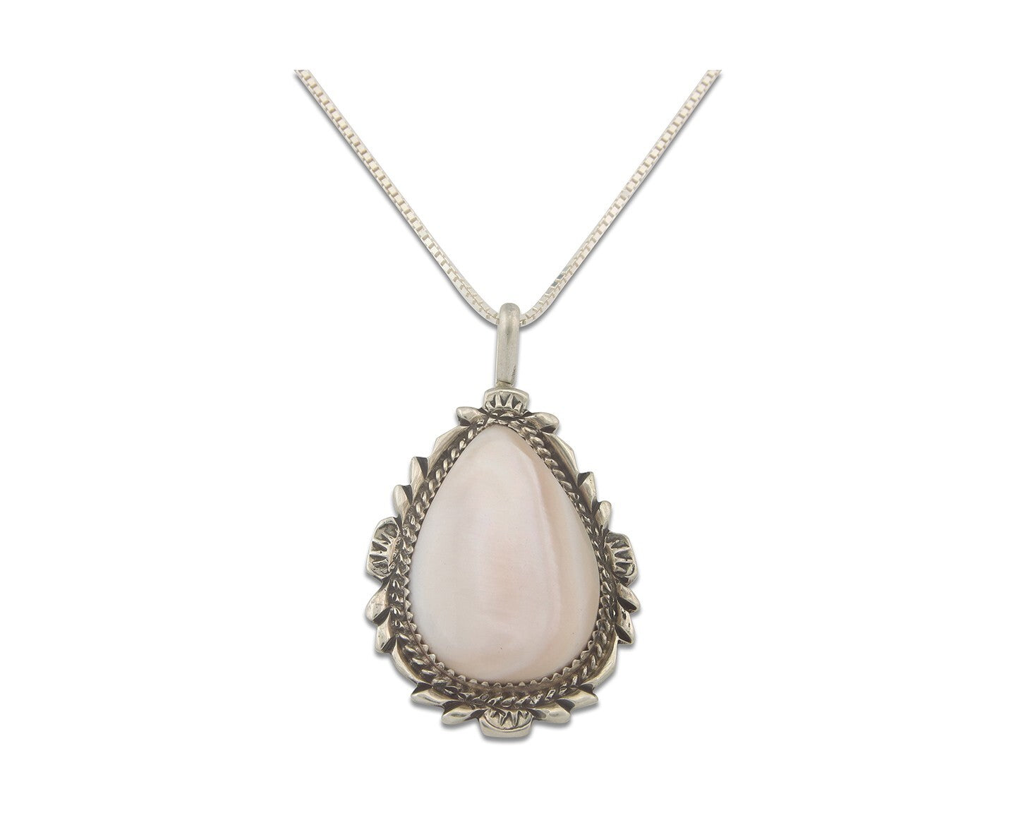 Navajo Sterling Silver Necklace Pink Muscle Authentic Vintage Sign Billie Eagle