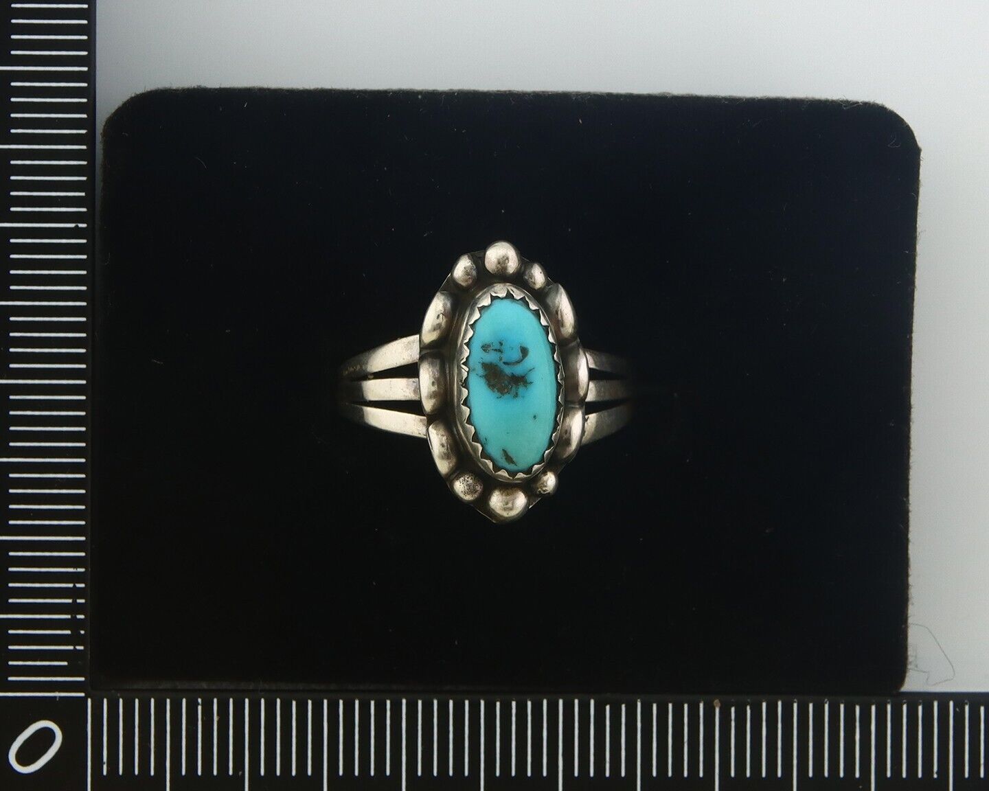 Navajo Ring 925 Sterling Natural Turquoise Native Artist C.80's Size 7.5