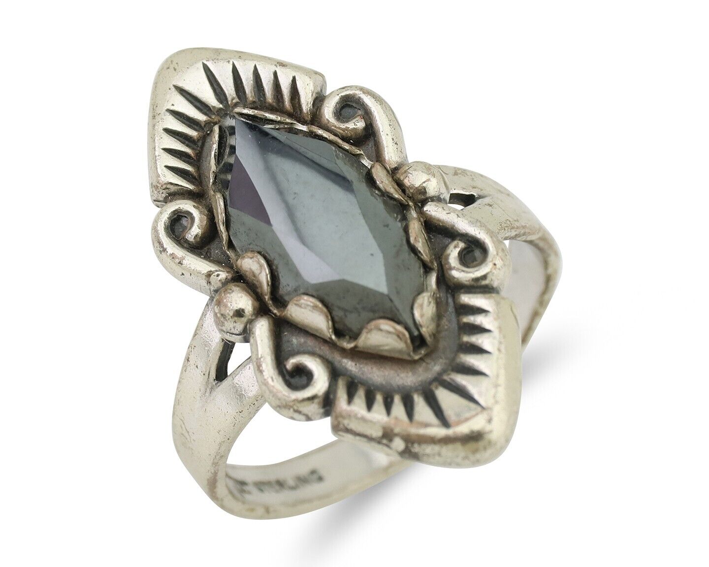 Navajo Hematite Ring 925 Silver Artist Signed Hanging Arrow Size 7.5 C.80's