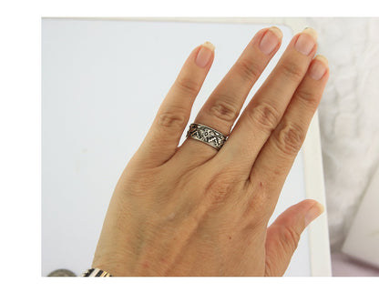 Navajo Band Ring Sterling Silver Vintage Authentic Signed BSM Size 5.0