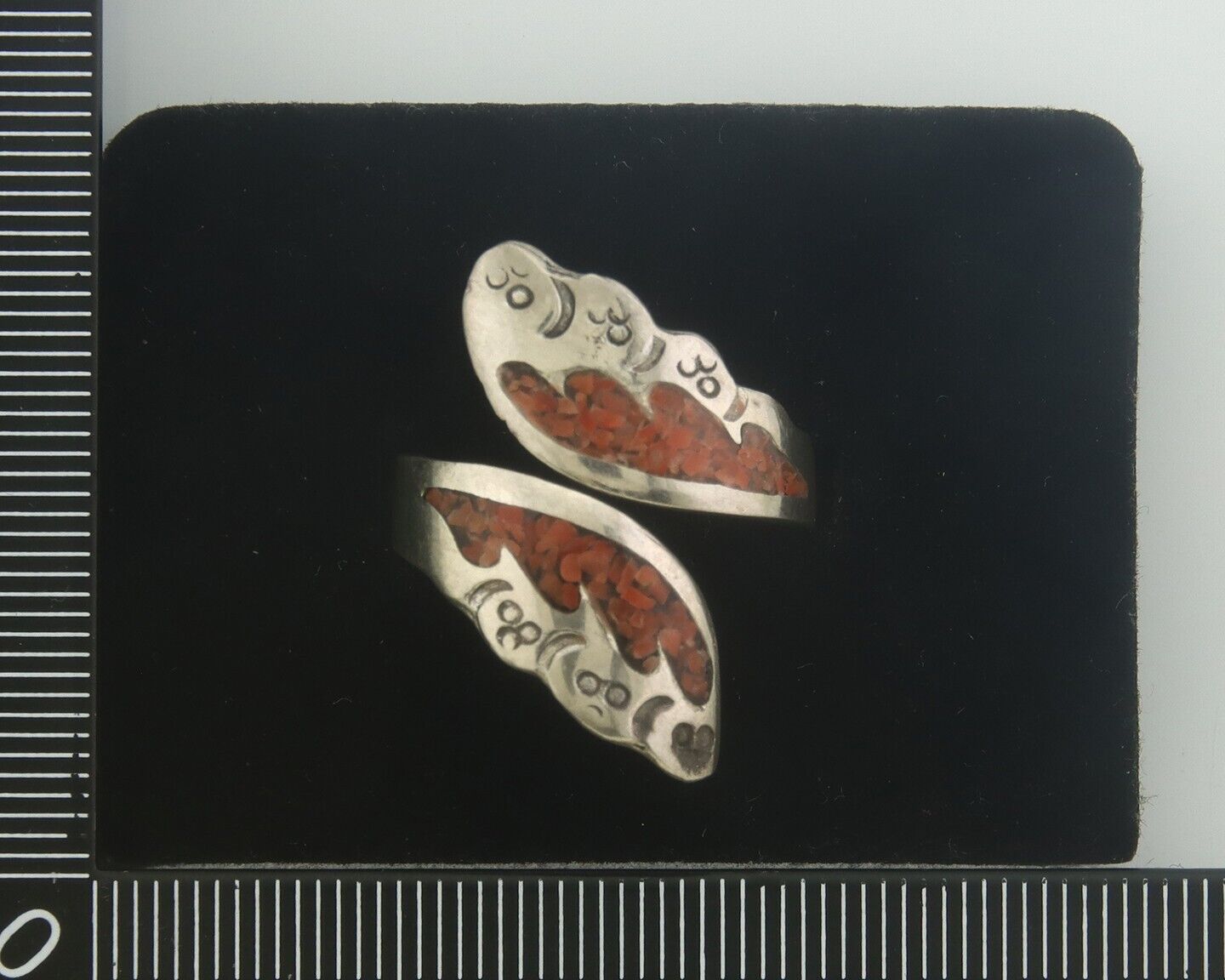 Navajo Ring 925 Silver Inlaid Natural Coral Native Artist C.80's Size 7.0