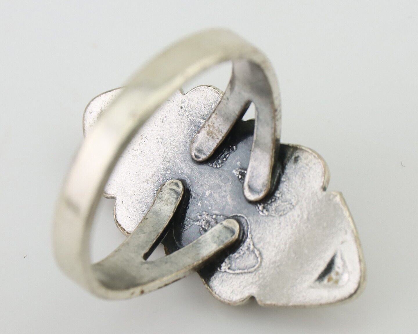 Navajo Hematite Ring 925 Silver Artist Signed Hanging Arrow Size 7.5 C.80's