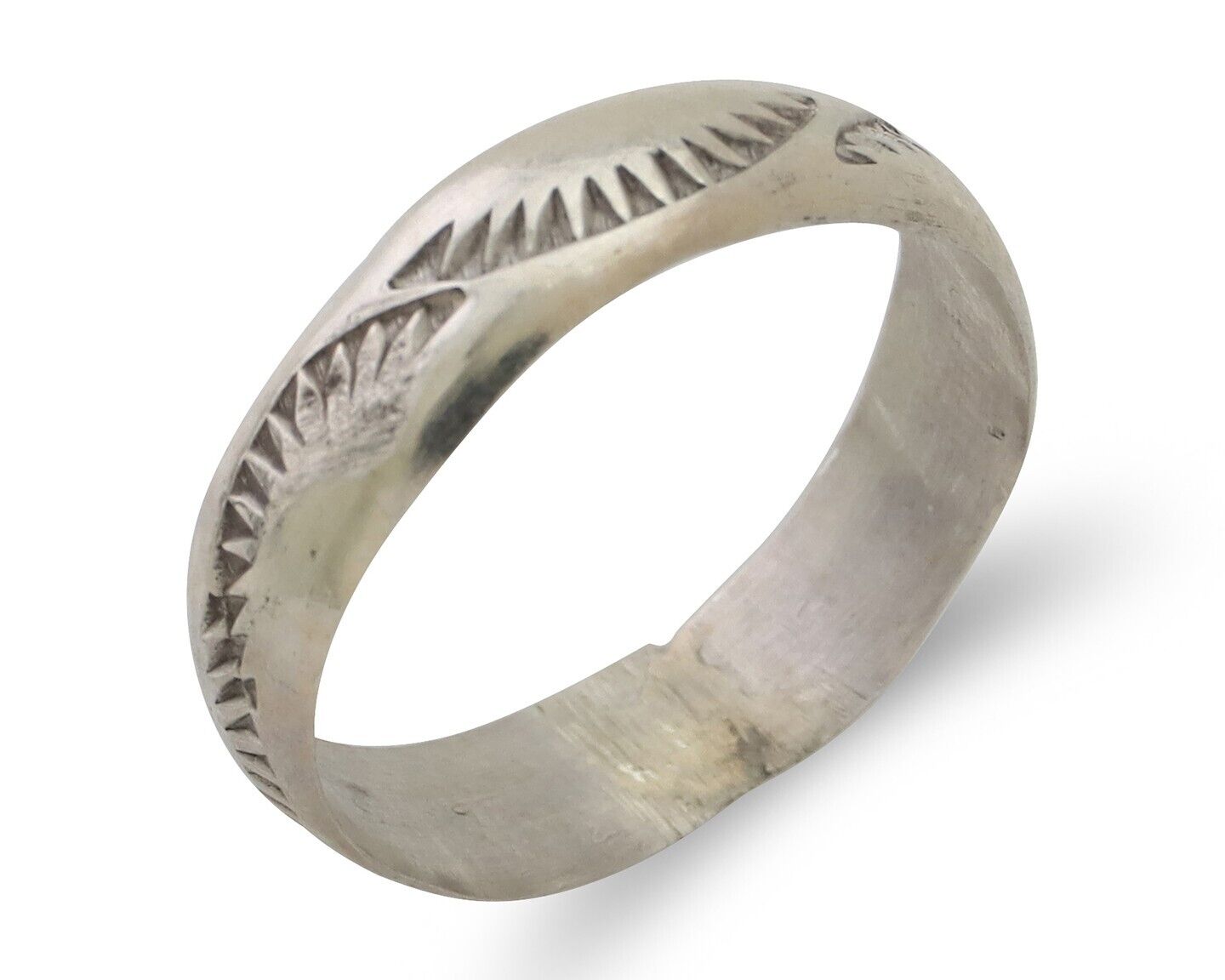 Navajo Hand Stamped Band 925 Silver 5.0 mm Signed Larry Chavez Size 6.75 C.80's
