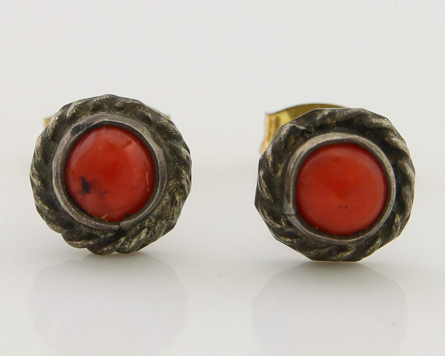 Navajo Earrings 925 Silver Natural Red Coral Native American Artist C.80's