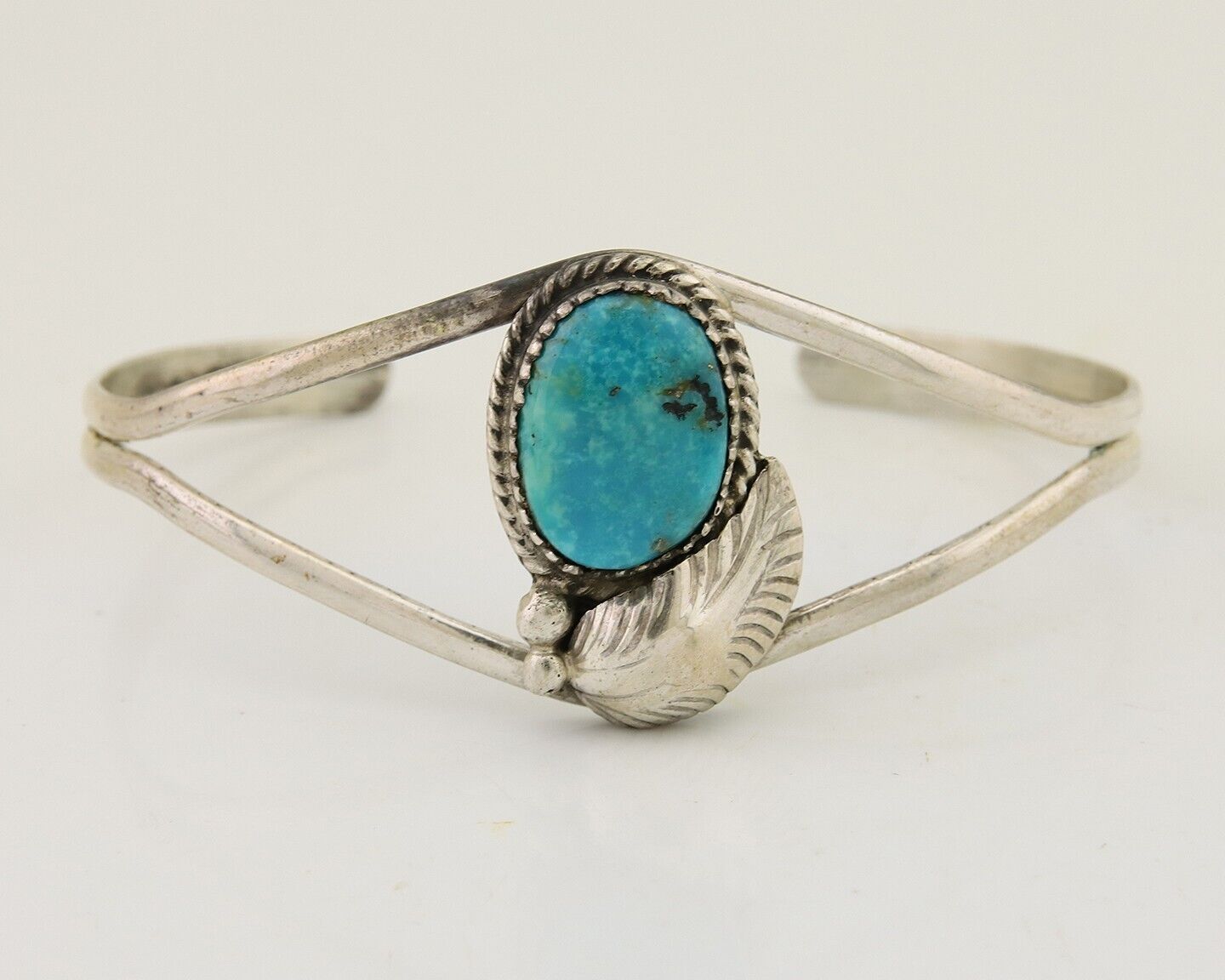 Navajo Hand Stamped Cuff Bracelet Turquoise 925 Silver Native American Artist