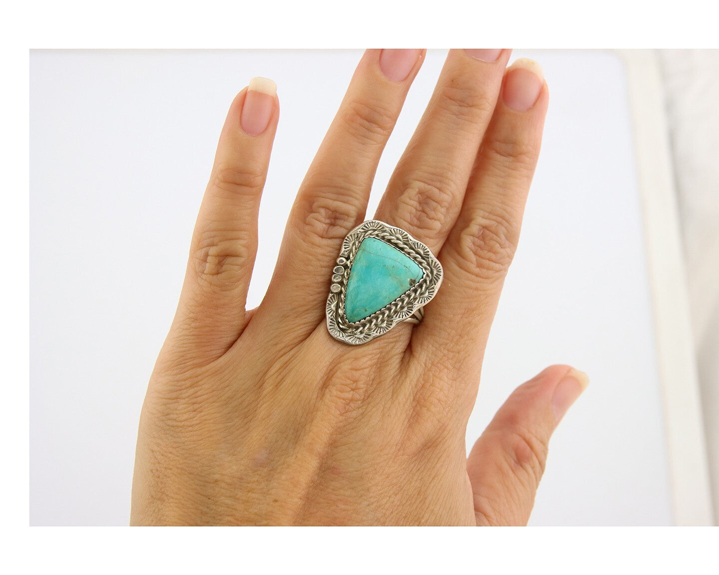 Navajo Ring 925 Sterling Natural Blue Turquoise Native Artist C.80's Size 9.0