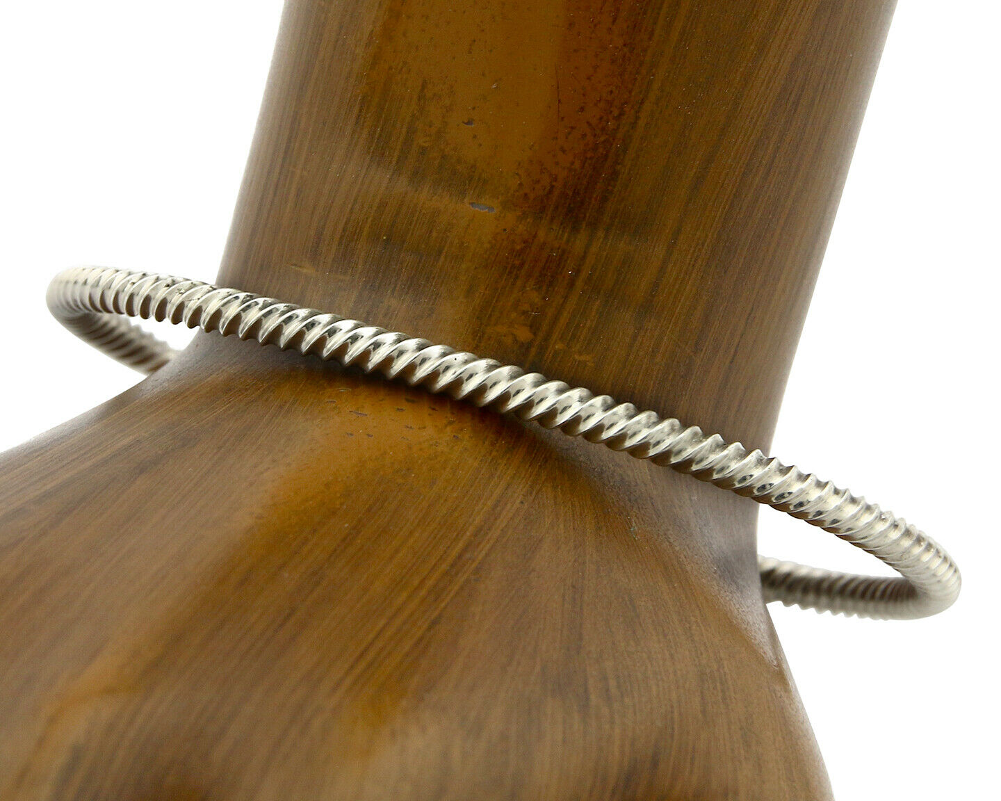 Navajo Handmade Bracelet .925 Silver Native Artist TAHE C.80's