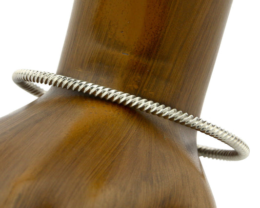 Navajo Handmade Bracelet .925 Silver Native Artist TAHE C.80's