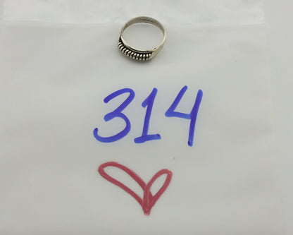 Navajo Ring .925 Silver Size 5.25 Handmade Native American Artist C.1980s
