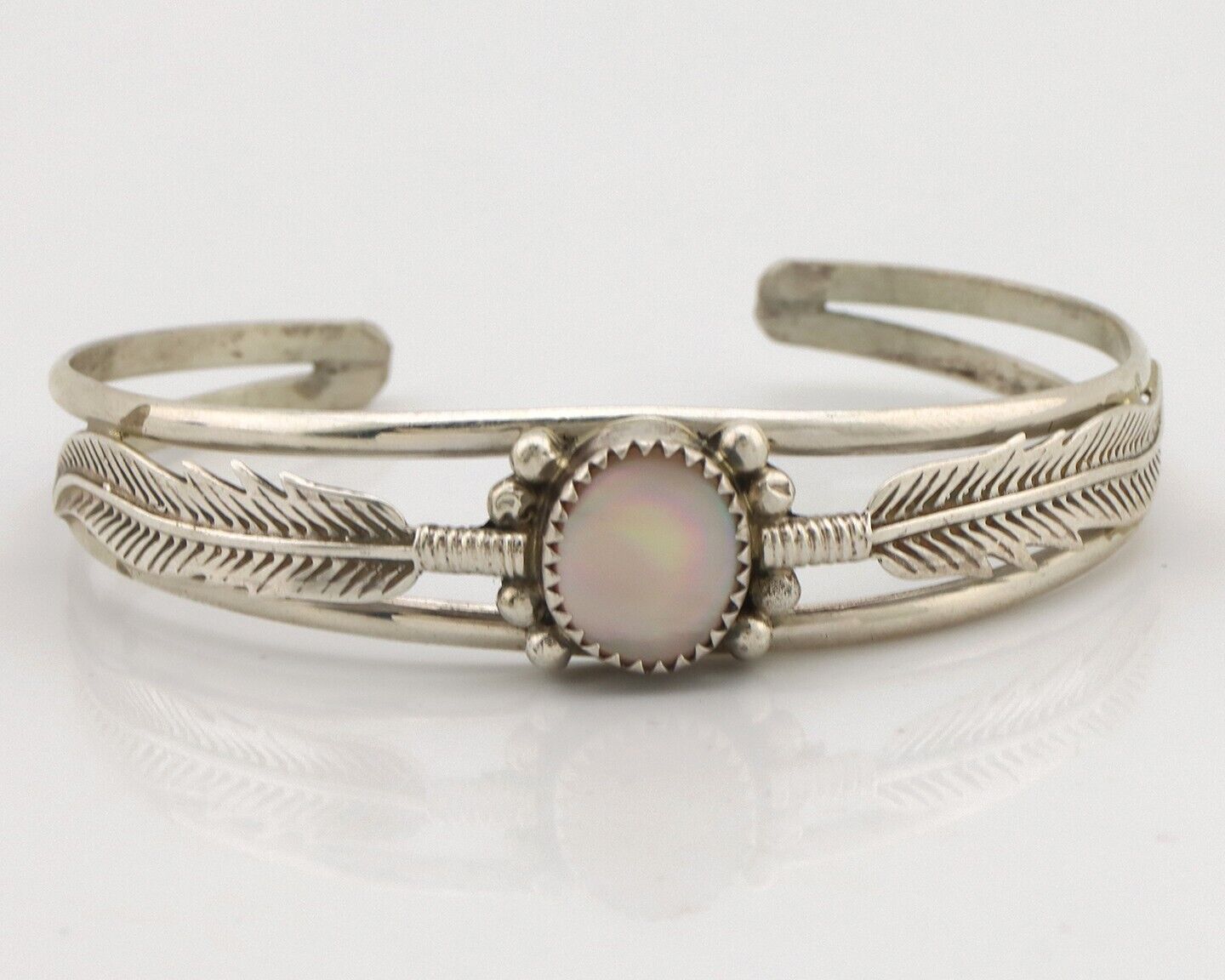 Navajo Bracelet 925 Silver Natural Pink Mussel Native American Signed Begay C80s