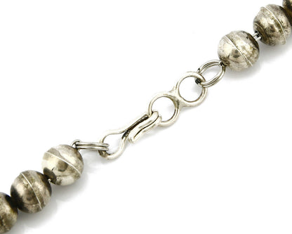 Woman's Navajo Squash Necklace .925 Silver Red Coral C.80's