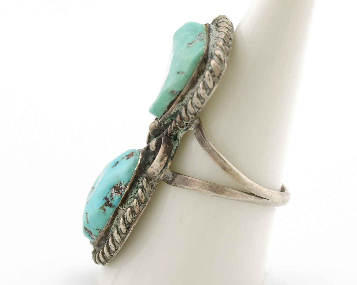 Navajo Ring .925 Silver Globe Turquoise Native American Artist C.1980's