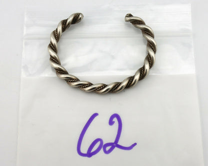 Navajo Handmade Bracelet .925 SOLID Silver Native American Artist Circa 1980's