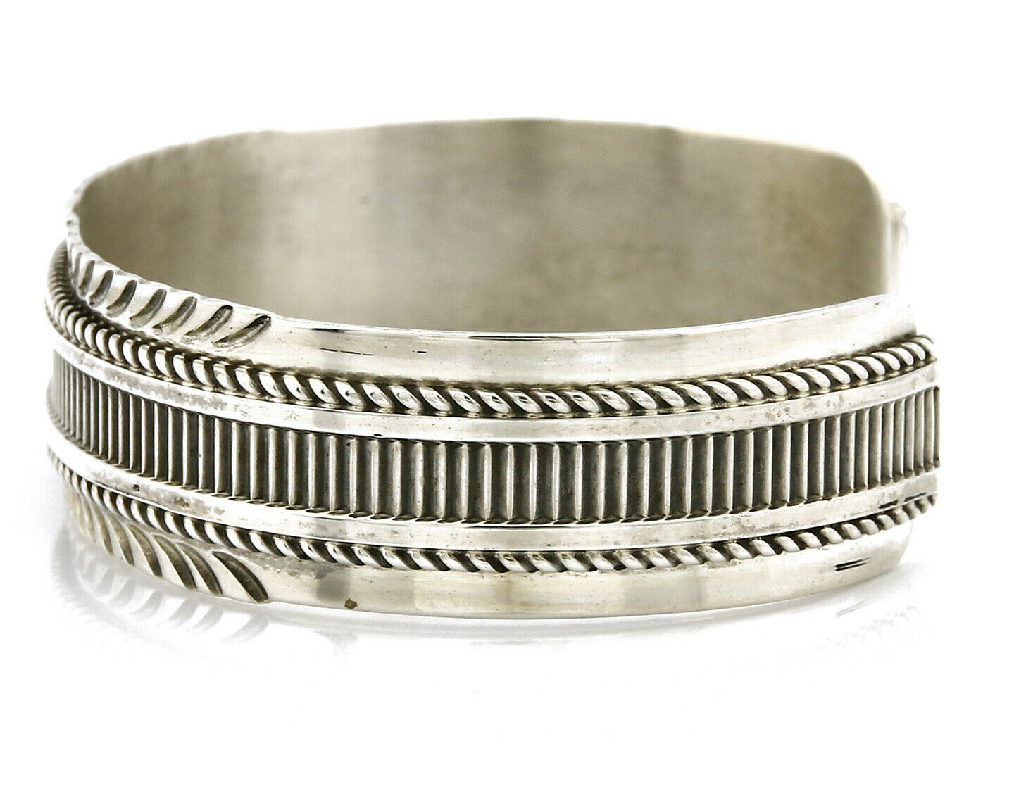 Women's Navajo Bracelet .925 Silver Handmade Cuff Signed L. James C.1980's