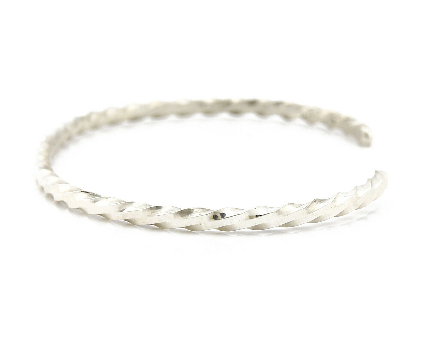 Navajo Bracelet .925 Silver Native American Artist Handmade 3.0 mm wide C.1980's