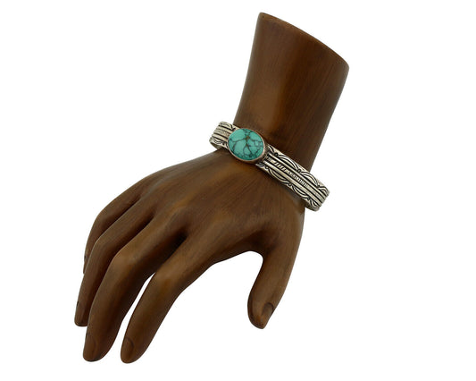 Women's Navajo .925 Silver Blue Spiderweb Turquoise Artist Signed JW C.80's