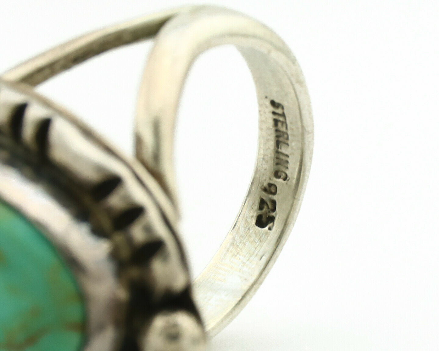 Navajo Ring .925 Silver Kingman Turquoise Artist Signed Gecko C.1980's