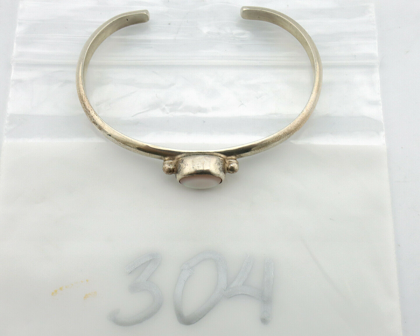 Navajo Bracelet .925 Silver White Sea Shell Native American Artist C.90's