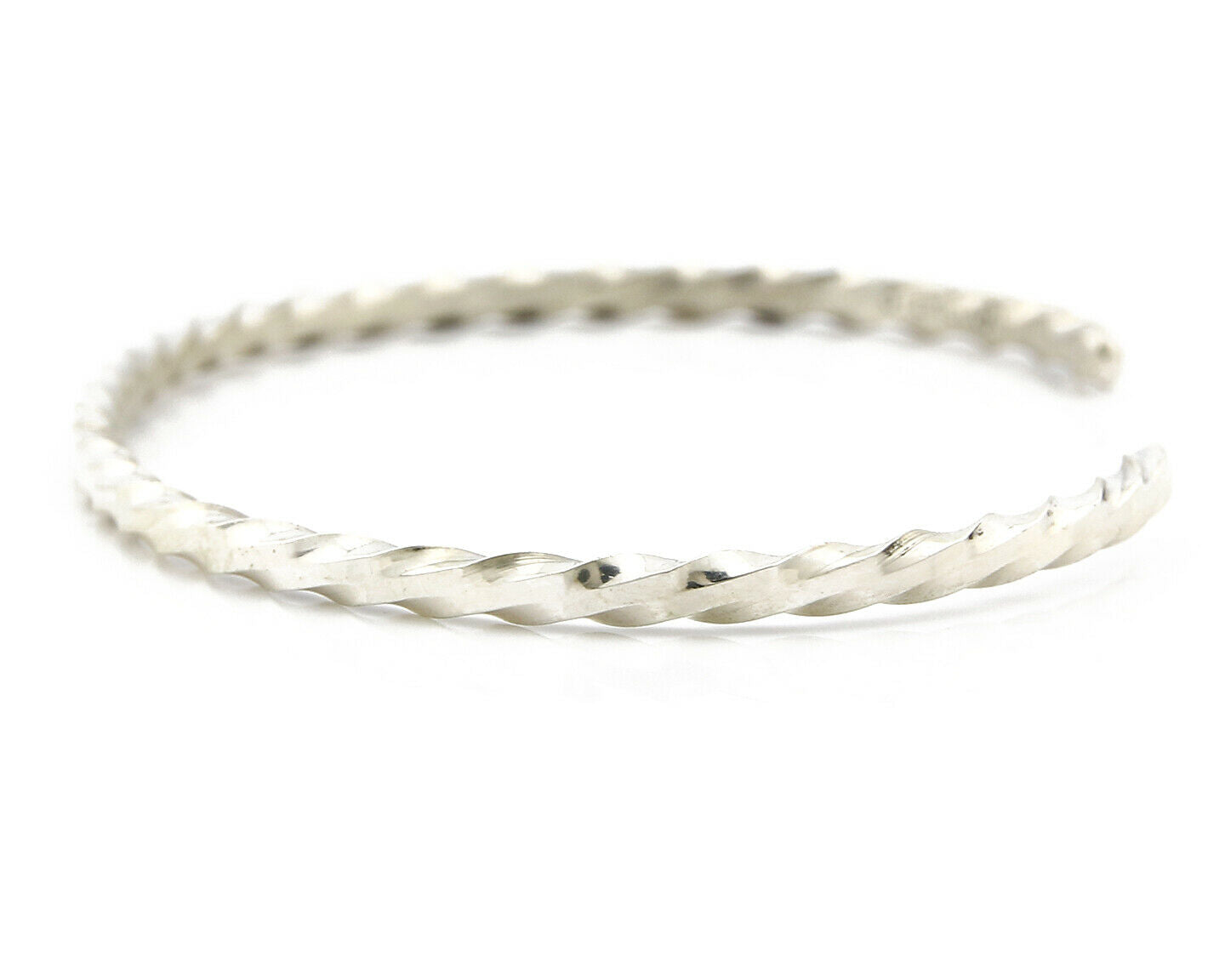 Navajo Bracelet .925 Silver Native American Artist Handmade 3.0 mm wide C.1980's