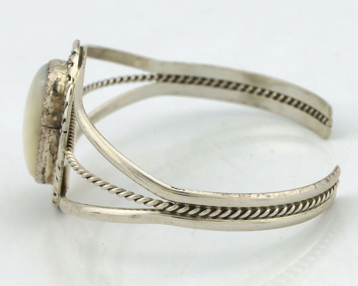 Navajo Bracelet .925 Silver White Sea Shell Native American Artist C.90's