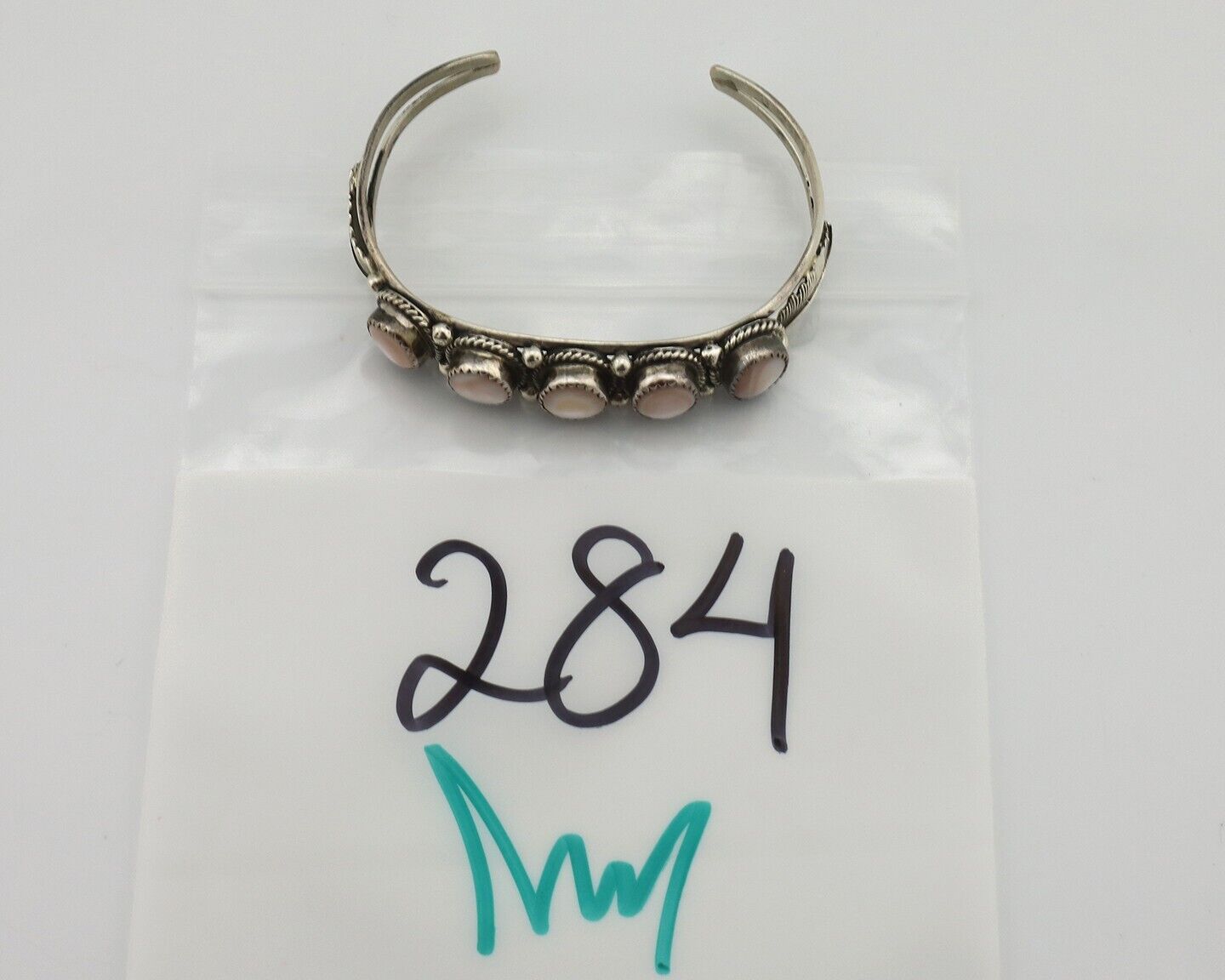 Women's Navajo Bracelet 925 Silver Natural Pink Mussel Native American C.80's