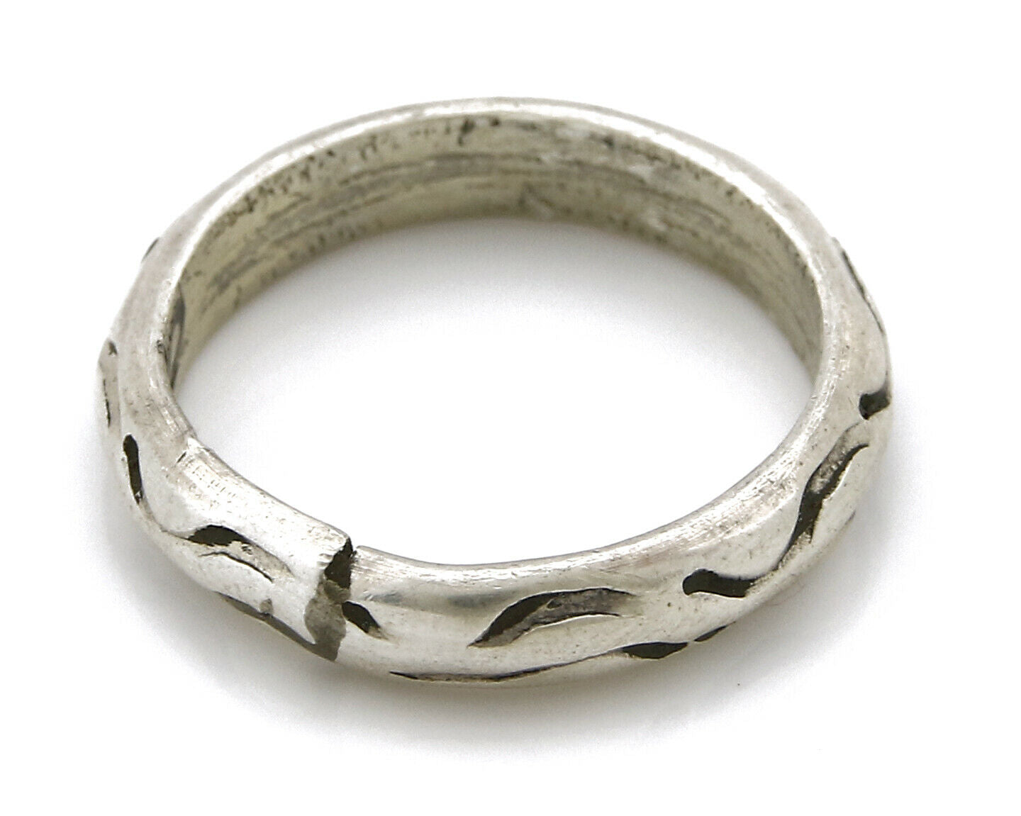 Women's Navajo Ring .925 SOLID Silver Hand Stamped Circa 1980's