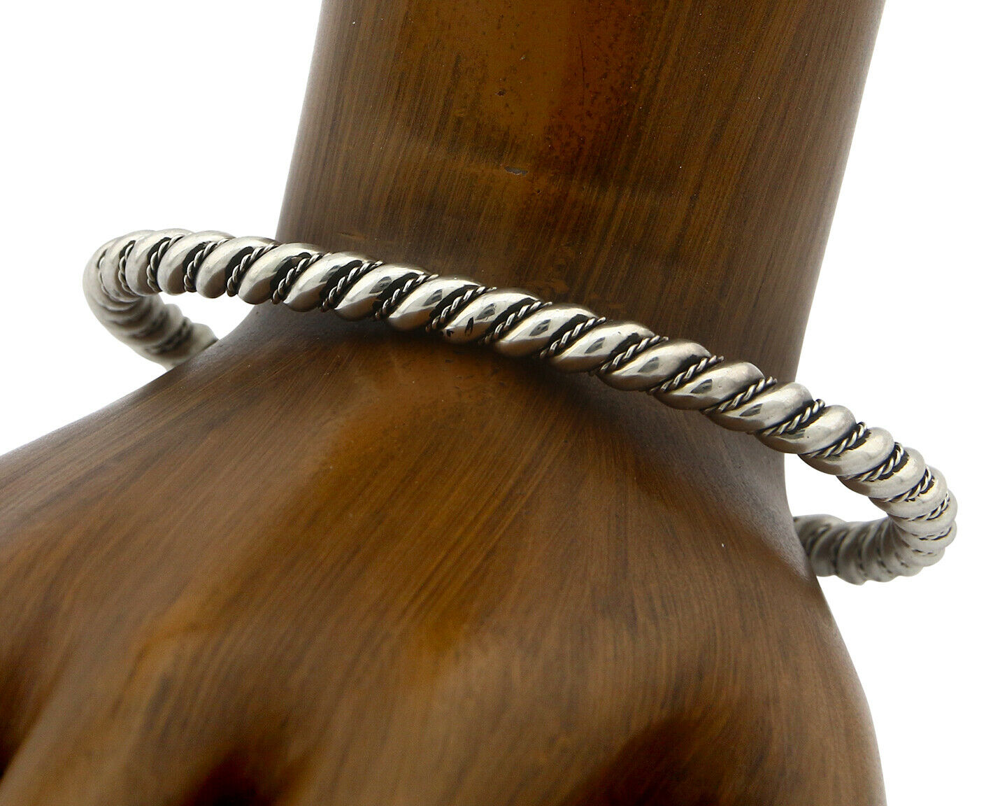 Navajo Bracelet .925 SOLID Silver Handmade Artist Tahe Circa Late 1980's