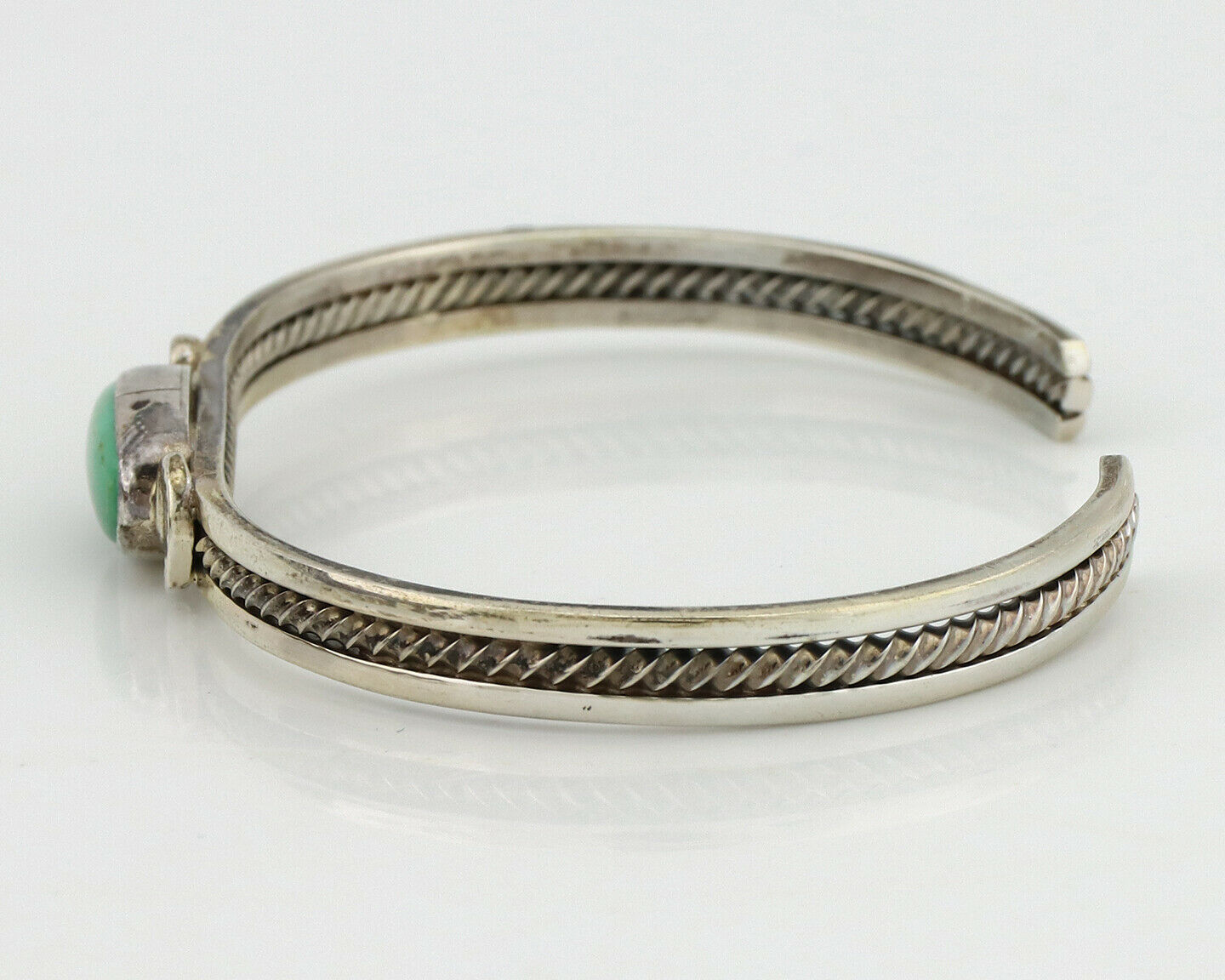 Women's Navajo .925 Silver Kingman Turquoise Artist Inca MFG Circa 1990's