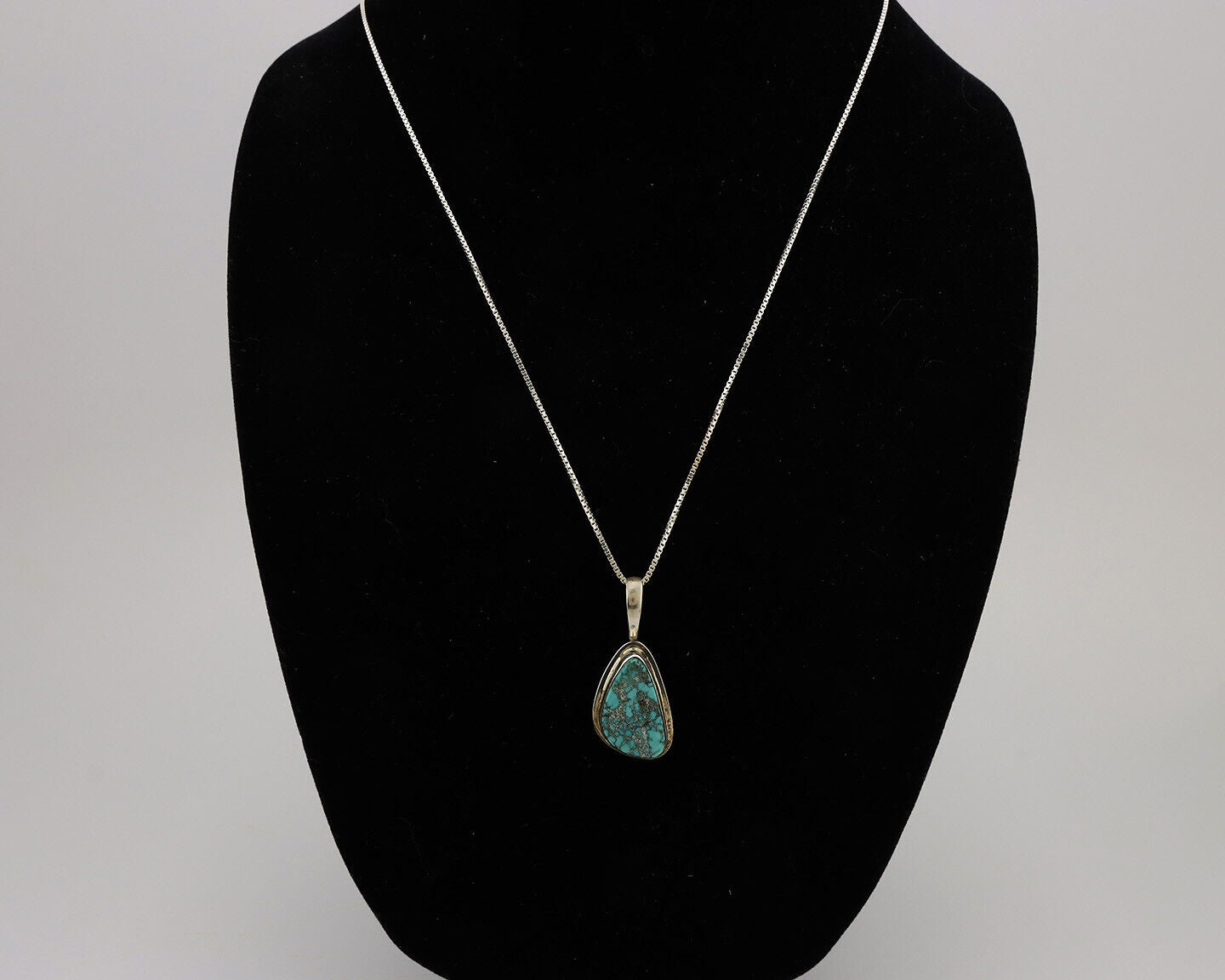 Navajo Necklace .925 Silver Fox Mine Turquoise Signed Doug Zachary C.1980's